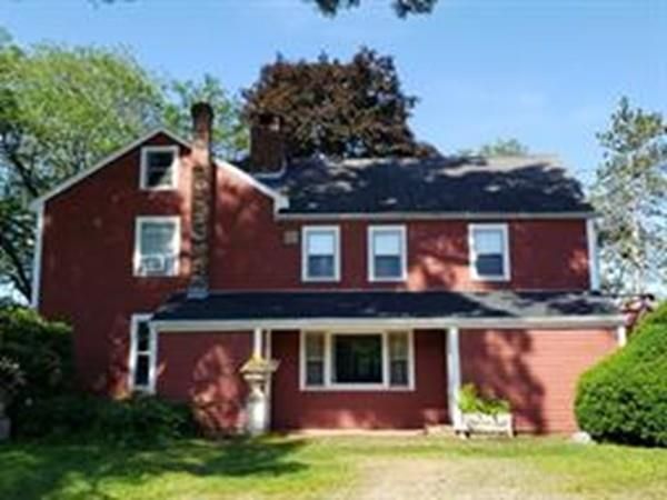 38 E Brookfield Rd, North Brookfield, MA 01535